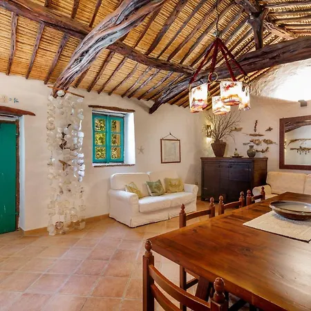 Tipica Casa Sarda Con Piscina Privata E Vista Mare * Arzachena