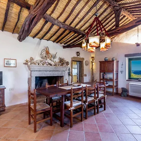 Tipica Casa Sarda Con Piscina Privata E Vista Mare * Arzachena