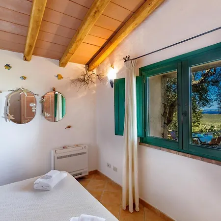 Tipica Casa Sarda Con Piscina Privata E Vista Mare بيت للعطل أرتْساكينا