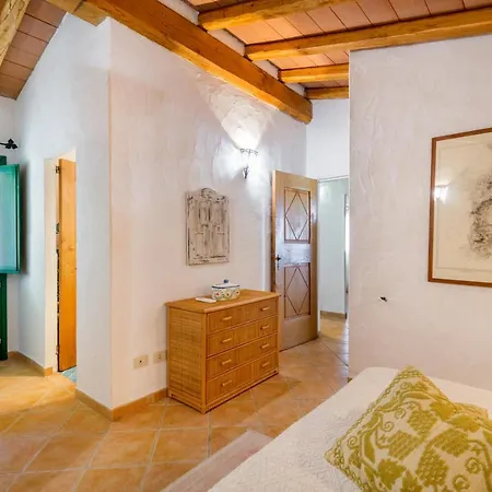 بيت للعطل Tipica Casa Sarda Con Piscina Privata E Vista Mare *